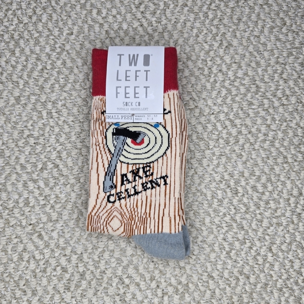 " Totally Axecellent" Red and Gray Woodgrain Socks Women's 5.5-9.5